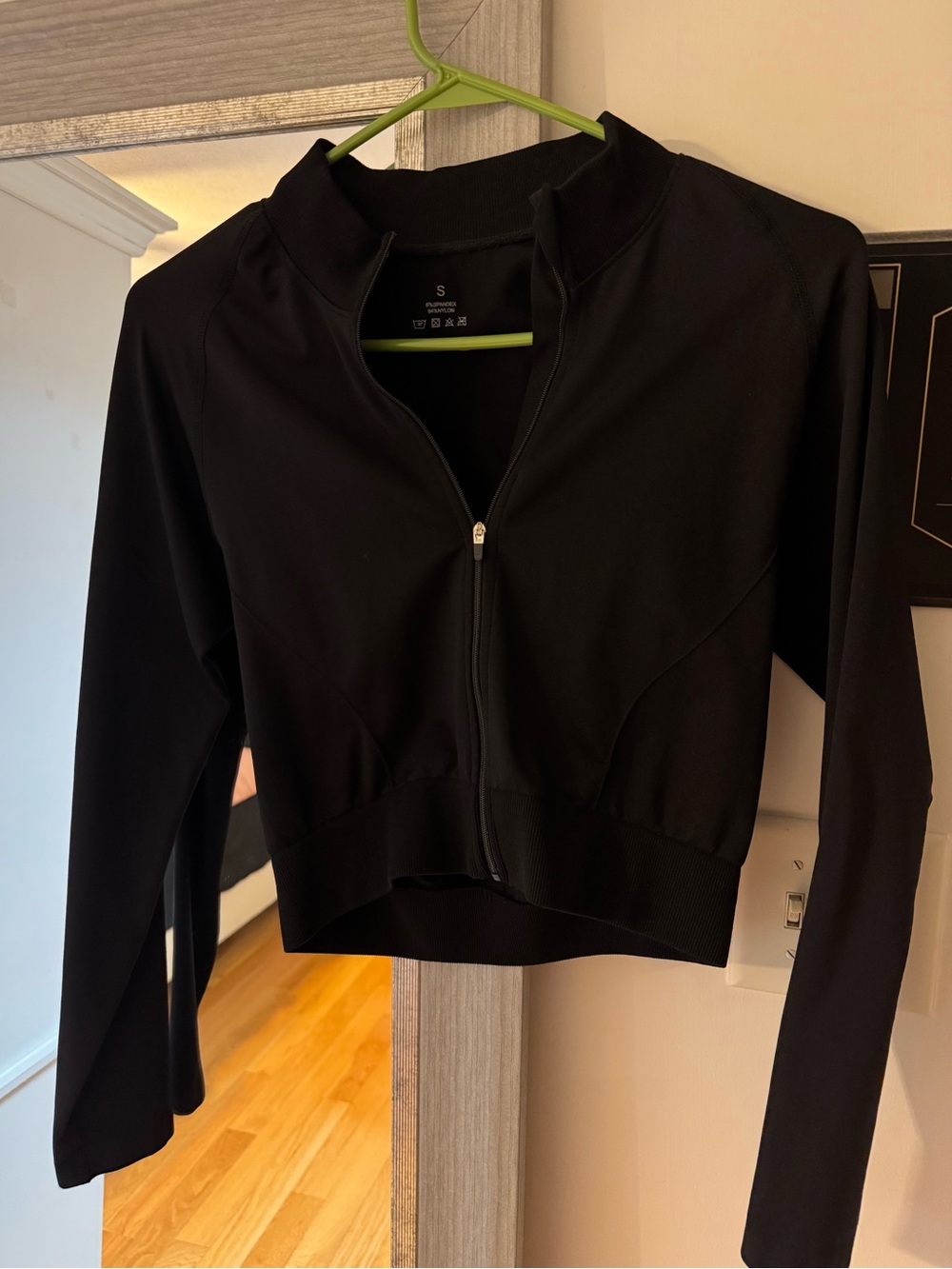 NVGTN Black Cropped Zip-Front Jacket | Size Small